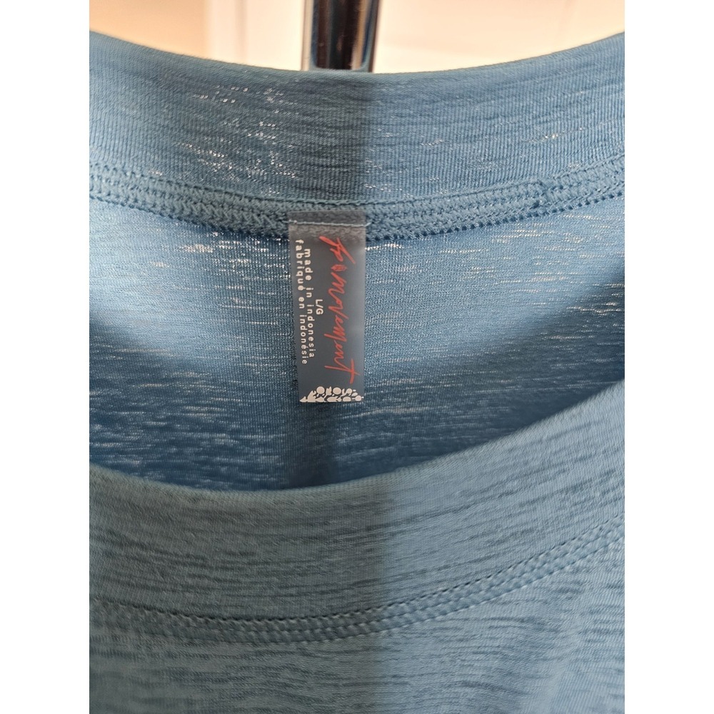 Free People Movement Tempo Ruched Long Sleeve Top Womens Large Teal Gym NWT - Picture 3 of 6